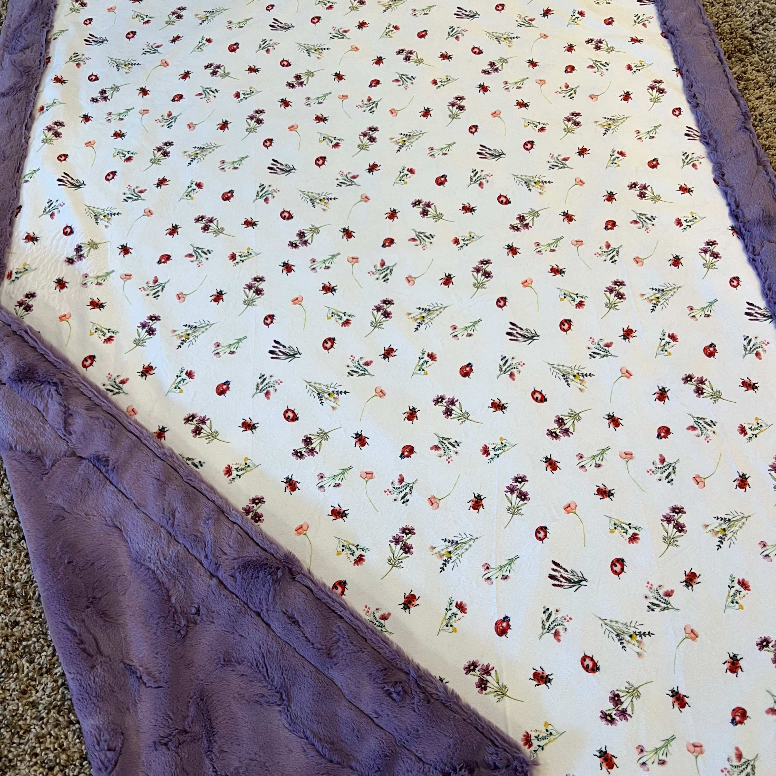 Little Farm House Design Blankets